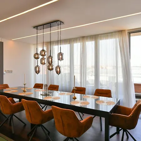 Presidential Penthouse, 303m2, Jacuzzi On Terrace, Sauna, 6bdrm, 4bthrm, Ac, Lift *