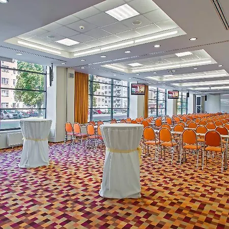 Iris Eden 4*