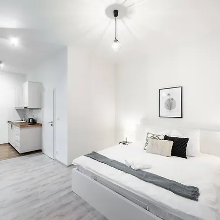Tranquil Gem Apartment *