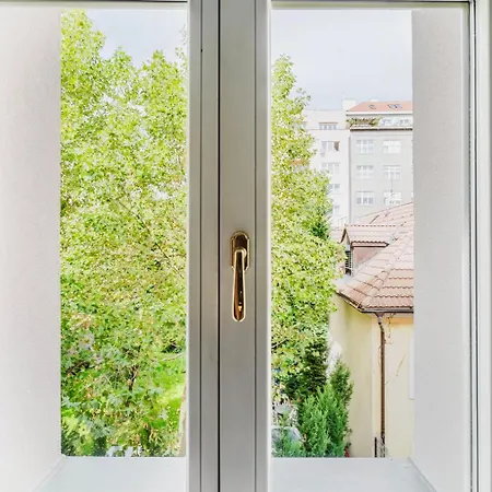 Blueground Rostovska Str Nr Park Foodie Area Prg-28 Apartment