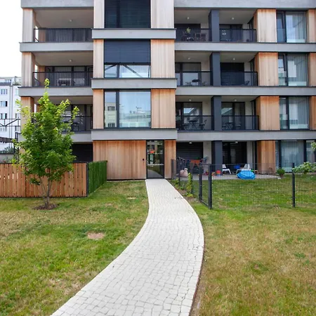 Blueground 7 Furnished With Balcony Prg-1
