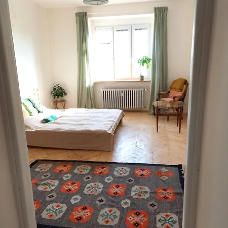 Stylovy A Slunny S Umeleckym Nadechem V Blizkosti Centra Apartment *