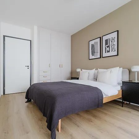 Apartamento Blueground 7 Balcony Stromovka Park Prg-26