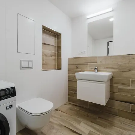 Apartamento Blueground 7 Balcony Stromovka Park Prg-26 *