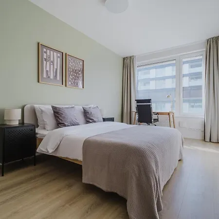 Blueground 7 Furnished Close To Offices Prg-27 Daire Prag