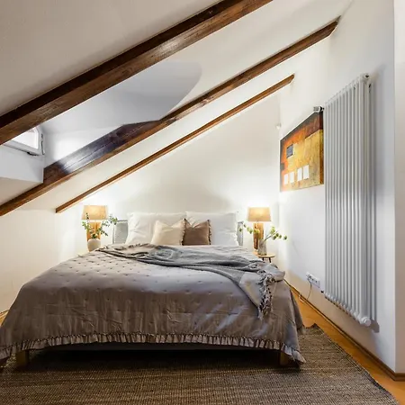 Luxury Retreat By Charles Bridge * Prague