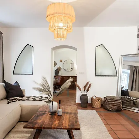 Luxury Retreat By Charles Bridge * Prague