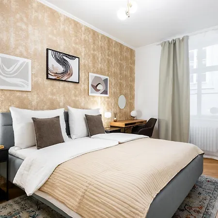 Luxury Retreat By Charles Bridge * Prague