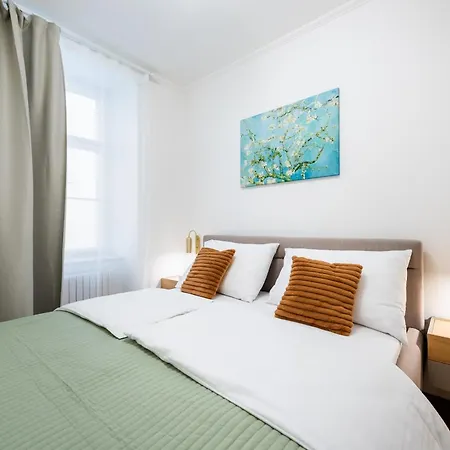 Apartment Luxury Retreat By Charles Bridge Prague