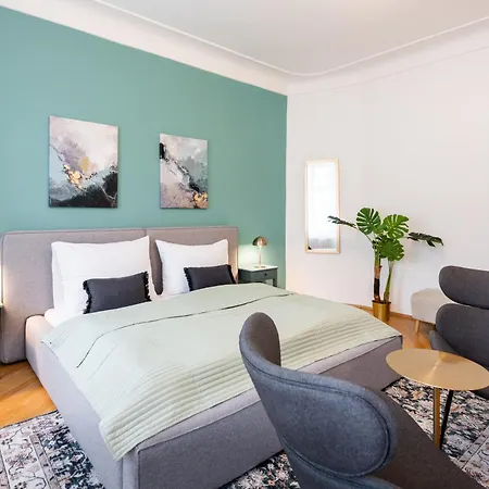 Luxury Retreat By Charles Bridge