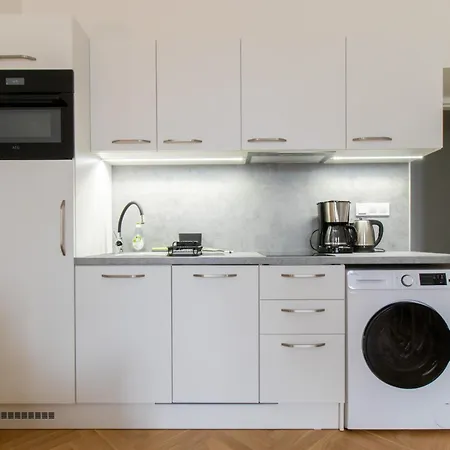 Churchill Heritage Apartment