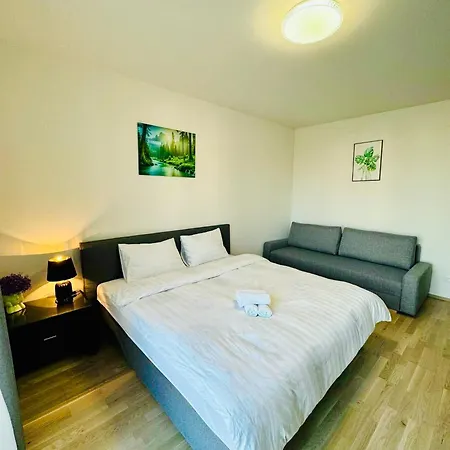 Nest Center Apartament *