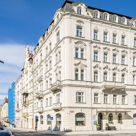 Western Moran Hotel 4*