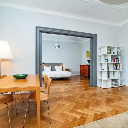Apartment Amazing One-bedroom