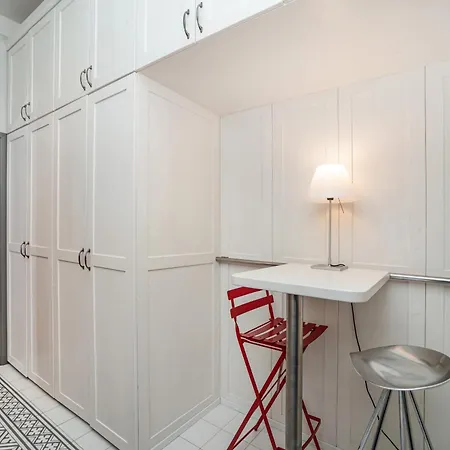 Apartment Amazing One-bedroom