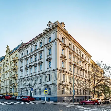 Amazing One-bedroom Apartment Prague
