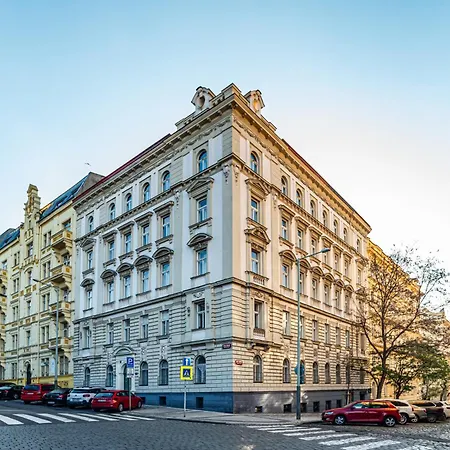 Amazing One-bedroom Apartment Prague