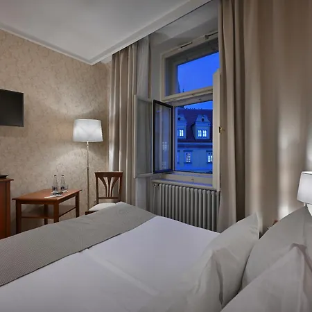 Hotel Rott