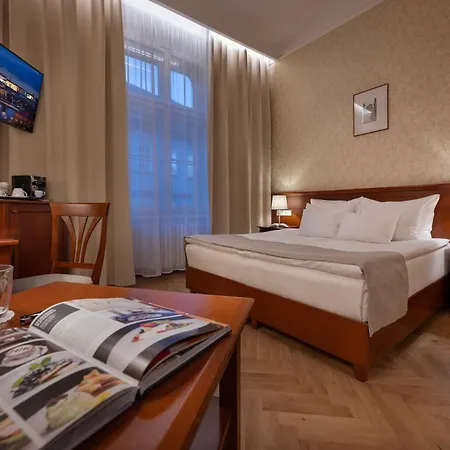 Rott Hotel