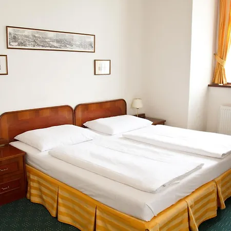 Adalbert Ecohotel 3*