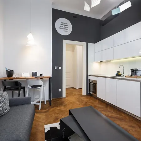 Mooo Downtown Aparthotel Prague