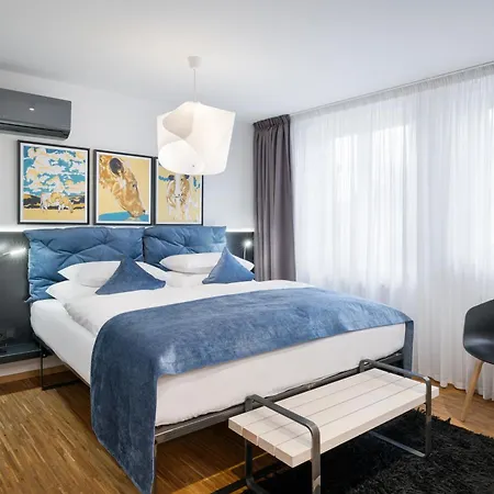 Mooo Downtown 4* Prague