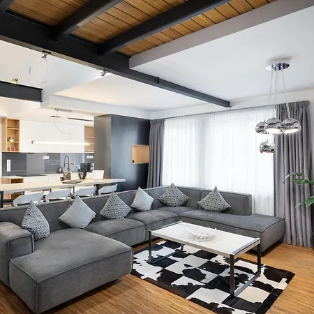 Aparthotel Mooo Downtown 4*