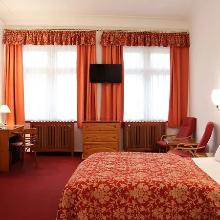 Hotel Unitas 3*
