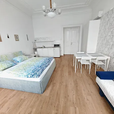 Katarina Apartment *