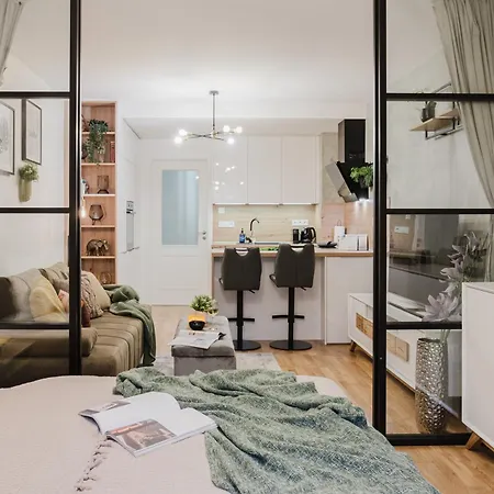Apartment Days - 1bdr - Work Space - Easy Access