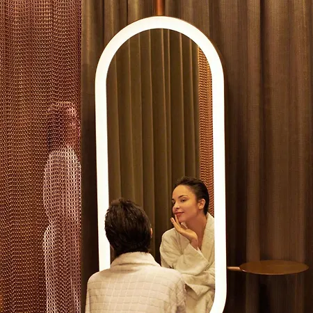 Hotell W