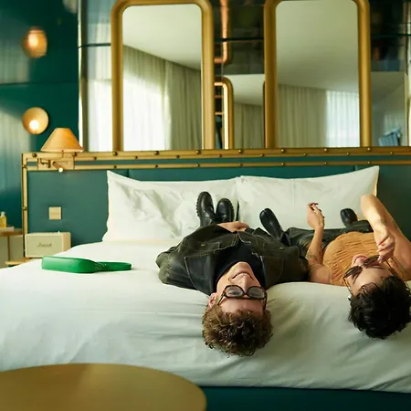 Hotell W 5*