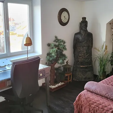 Luxury - Free Massages From Physiotherapists * براغ