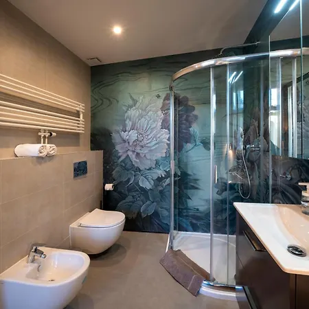 Old Town - 3 2 Bathroom Balcony 프라하