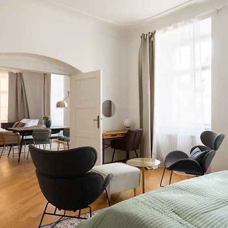 Apartment Luxury Retreat By Charles Bridge Prague