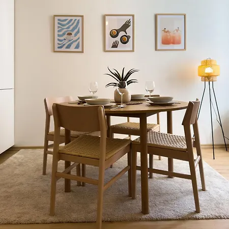 100m2 Wenceslas Comfort, 3bdr With Netflix Apartment Prague