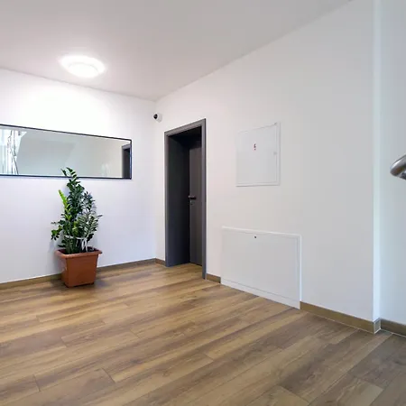 Privatunterkunft Luong Europe
