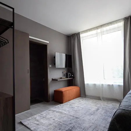 Luong Europe Prag