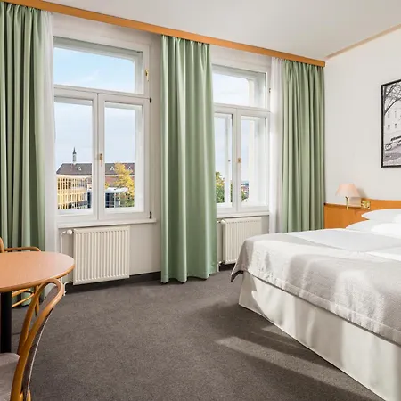 Western Moran 4* Prag