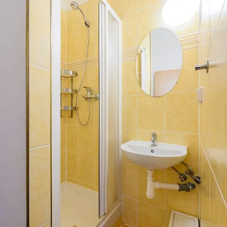 Hotell Wellness 3*