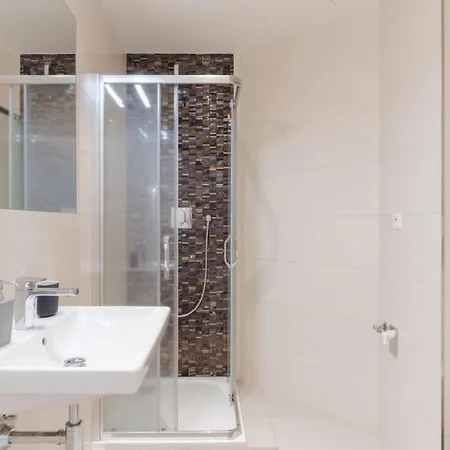 Days - Elegant Near Wenceslas Square Appartement *