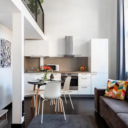 Apartment Loft Spacious In Prague