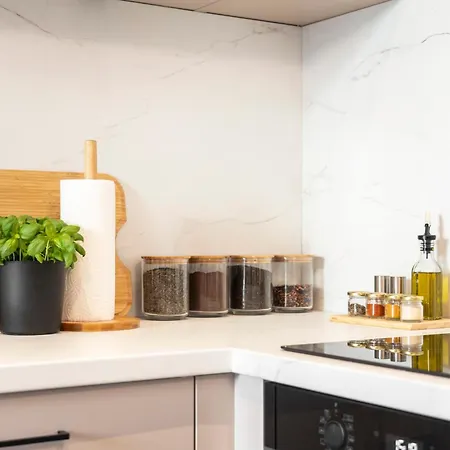 Visit Oomph Apartment