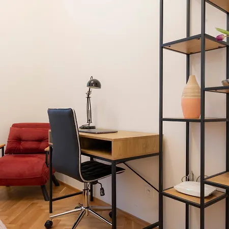 Visit Oomph Apartment *