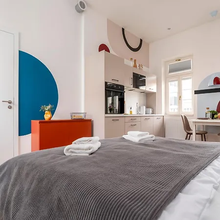 Visit Oomph Apartment *
