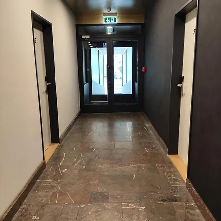 Post 120 Hotel Praha