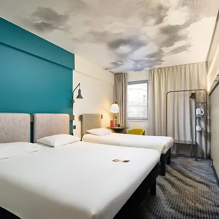 Ibis Wenceslas Square Отель