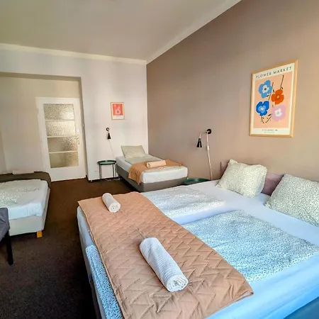 Flat In Zizkov -103- Praha