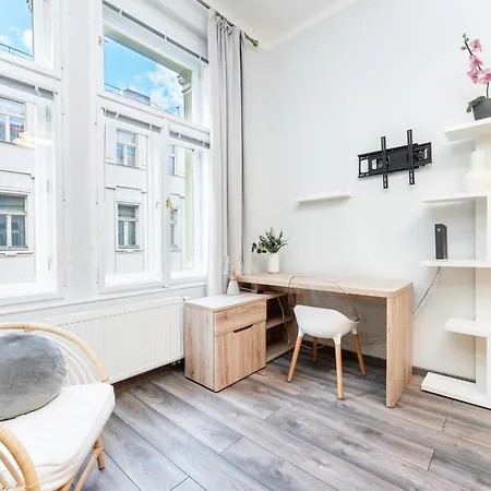 아파트 Friendly Near Wenceslas Square 프라하