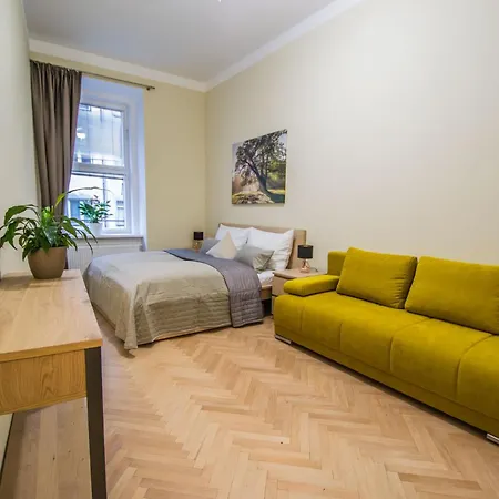 Apartman Royal With Sauna And Billiards